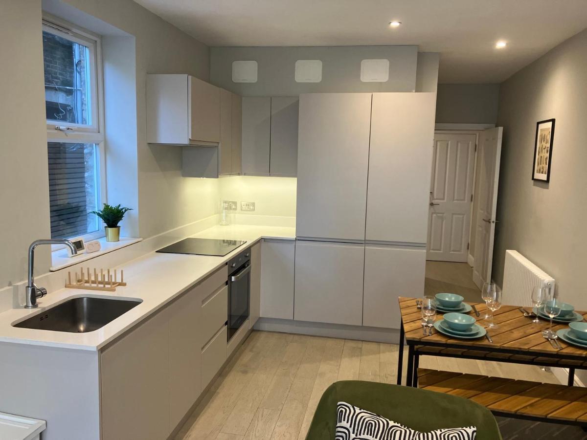Spectacular 2 Bed Apartment With Lovely Terrace - 1 The Southwell Londra Exterior foto