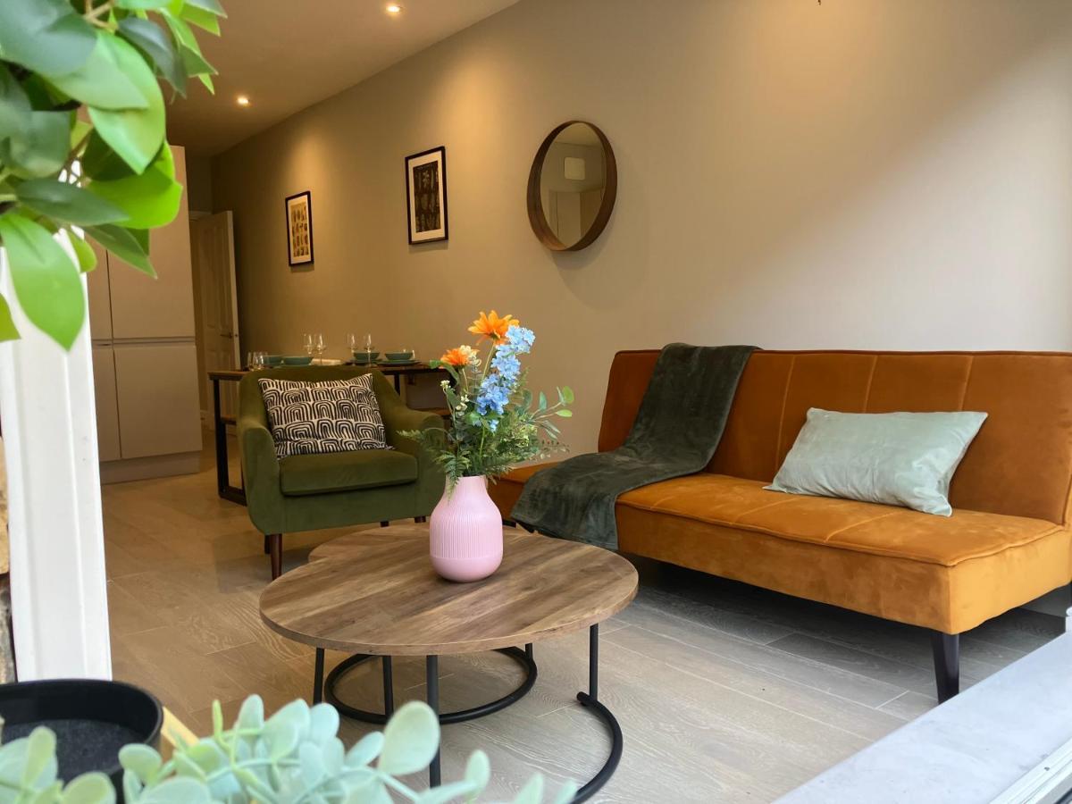 Spectacular 2 Bed Apartment With Lovely Terrace - 1 The Southwell Londra Exterior foto